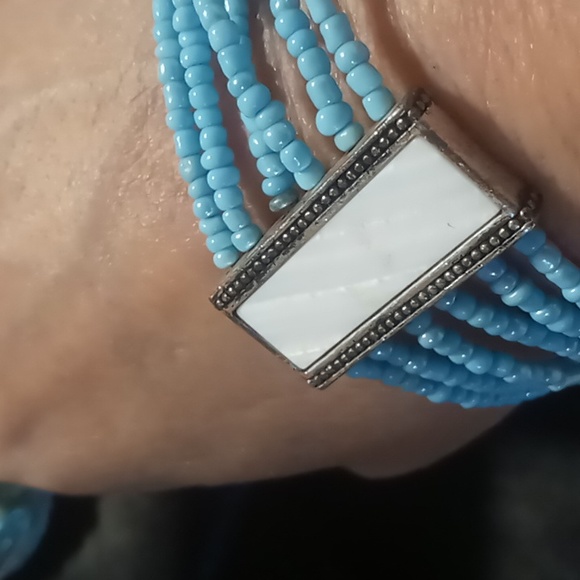 Wrapped stacked & layered lot of 3 bracelets beautiful blues & mother of pearl - Picture 6 of 6
